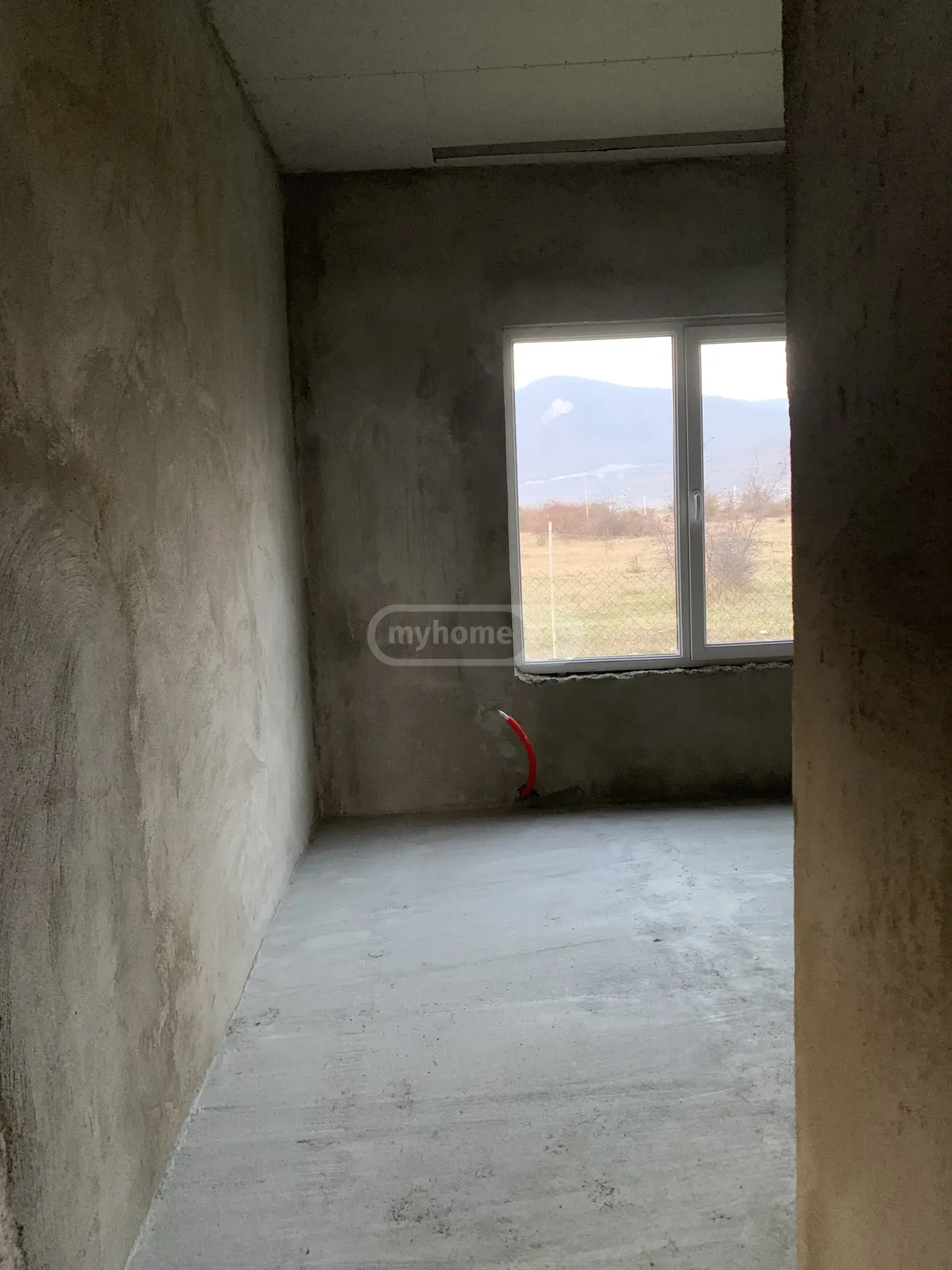 4 Room Private House For Sale view 12