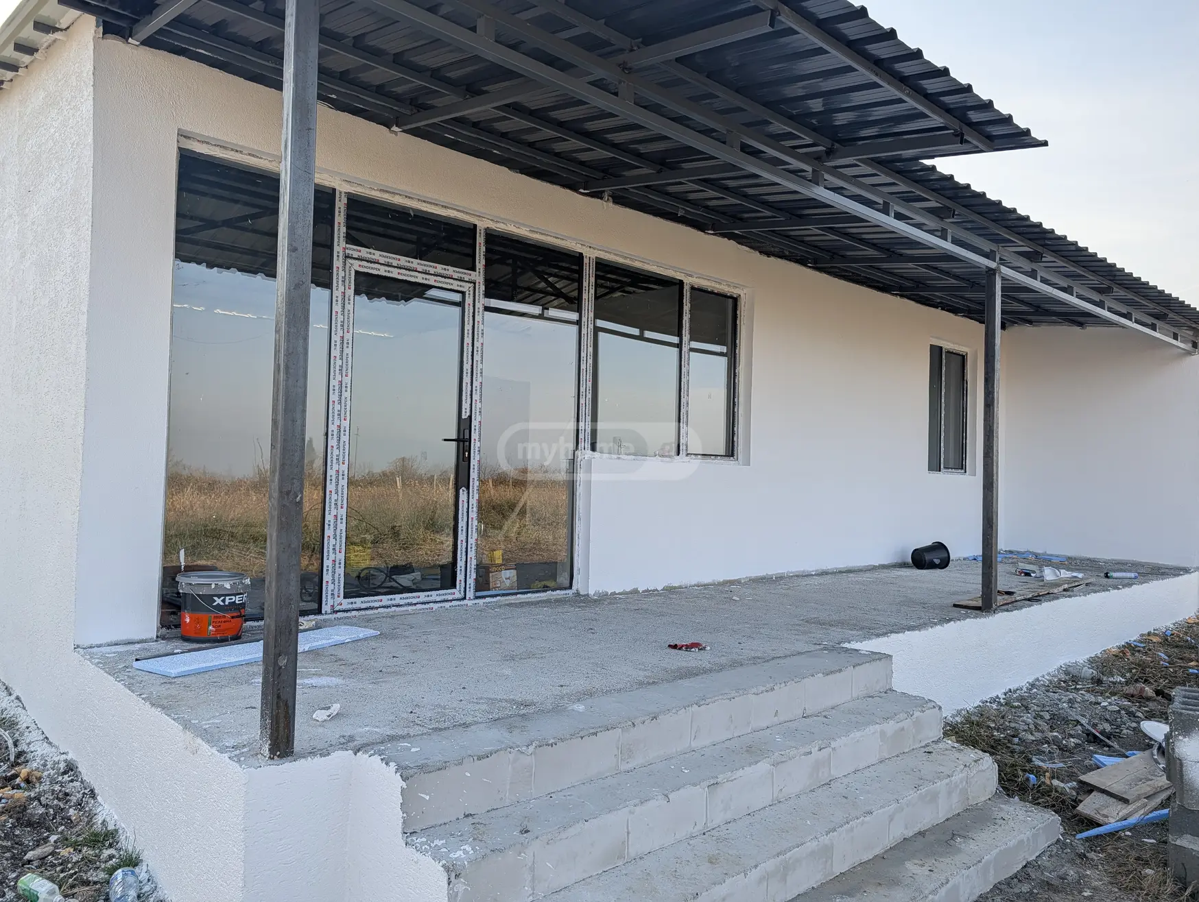 3 Room Country House For Sale view 1