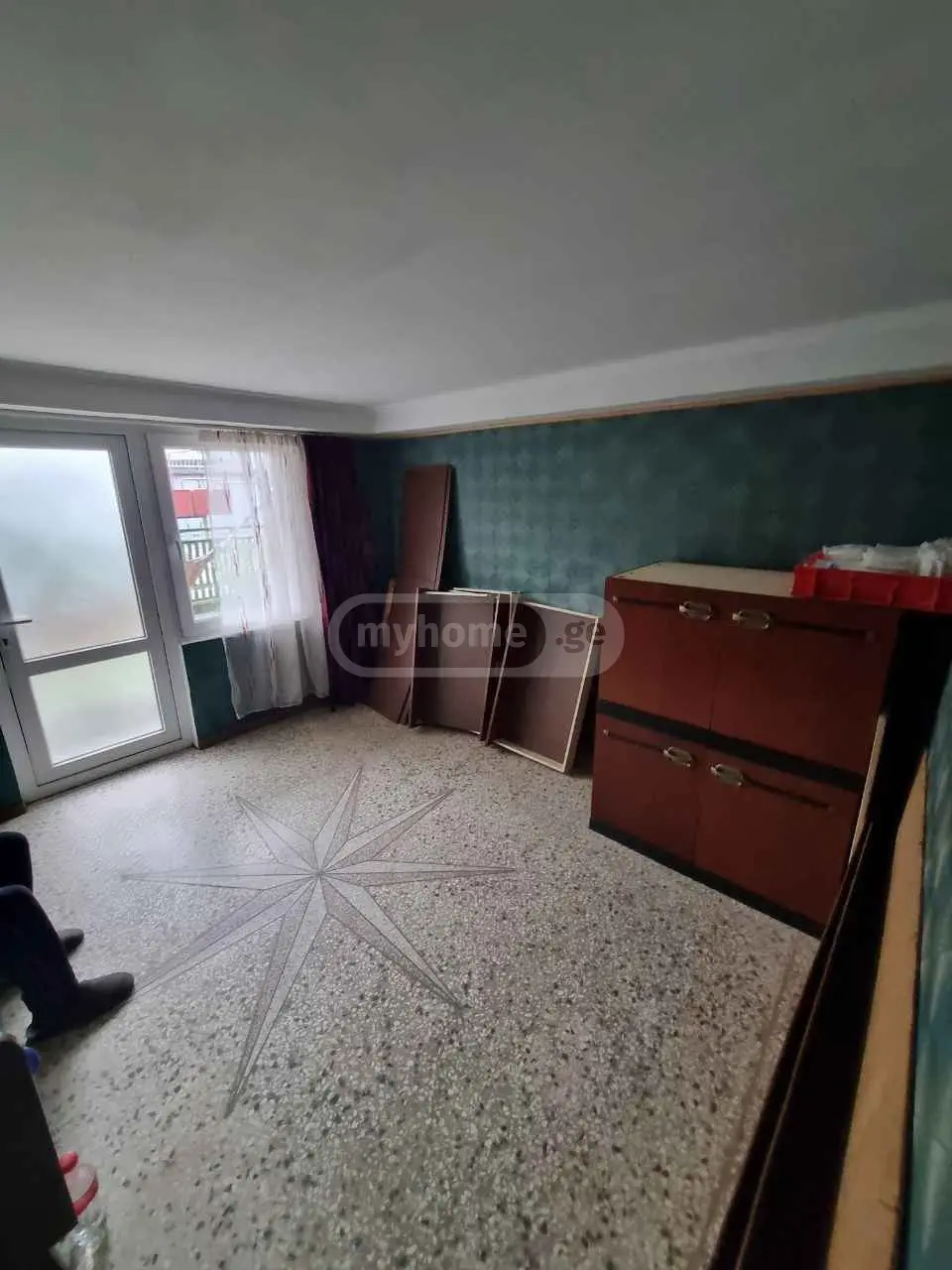 6 Room Private House For Sale view 4