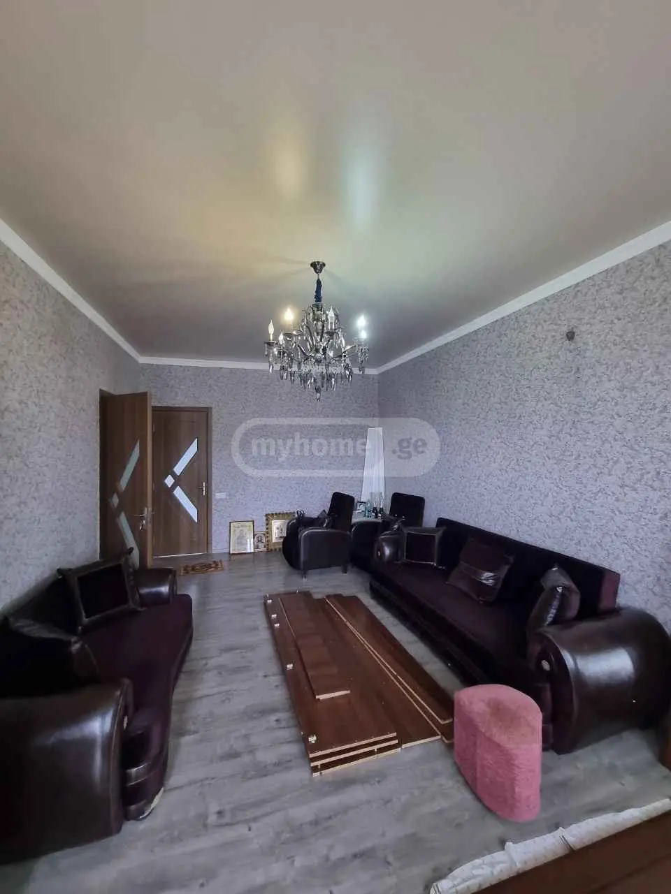 6 Room Private House For Sale view 1