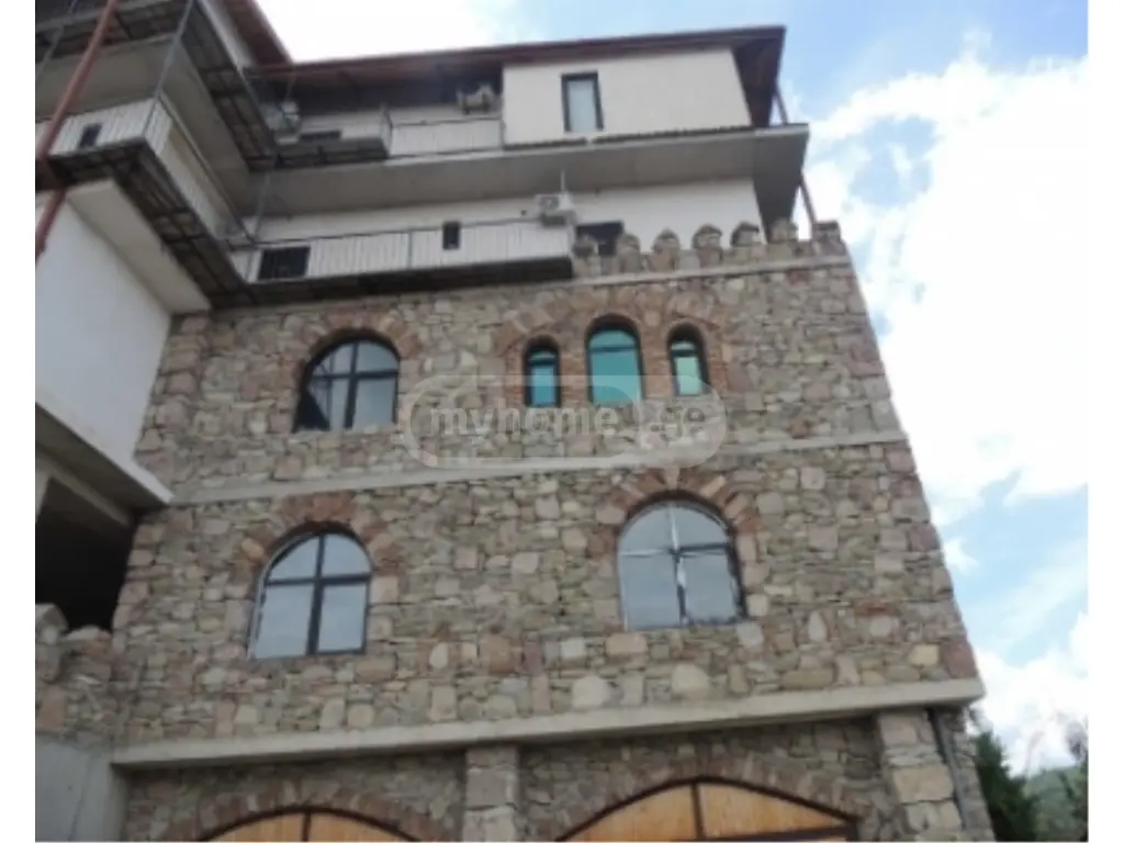 10+ Room Hotel For Sale In Telavi view 5