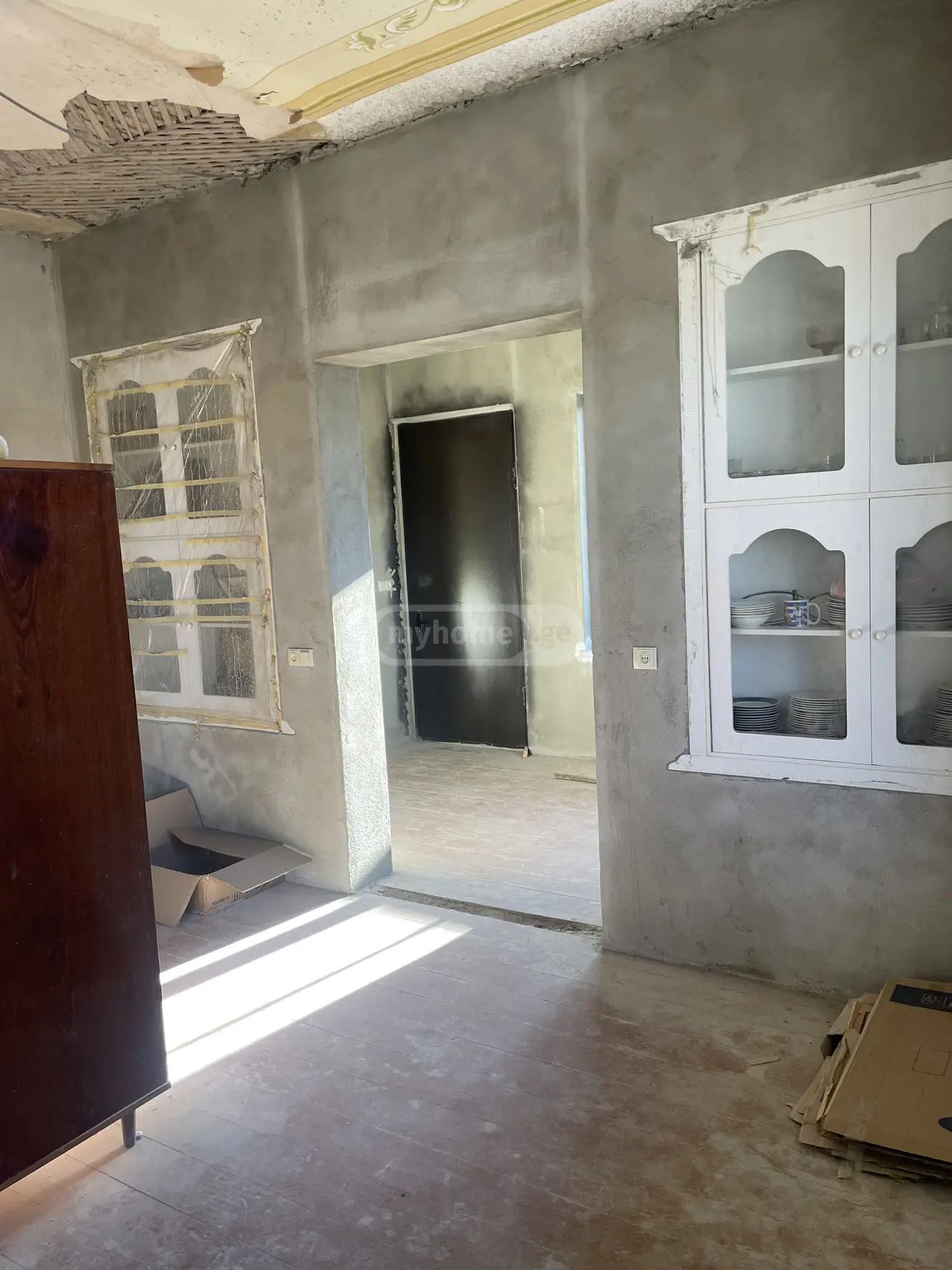 6 Room Private House For Sale view 3