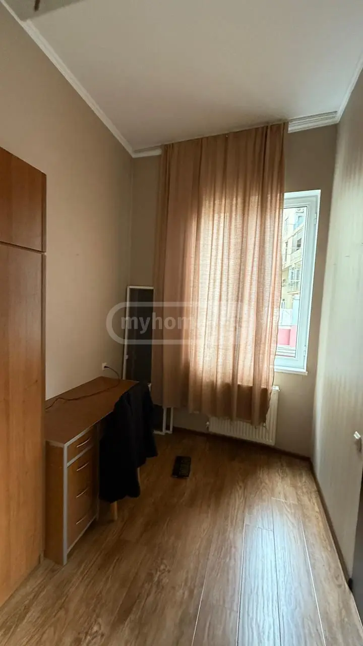 3 Room Apartment For Sale view 9