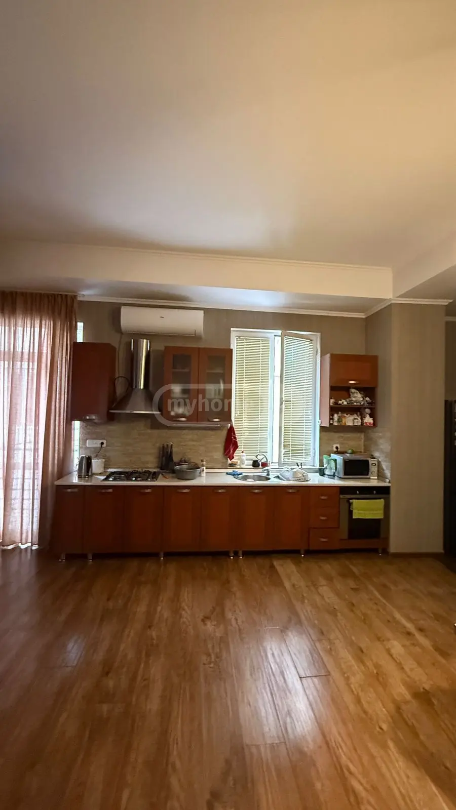 3 Room Apartment For Sale view 4