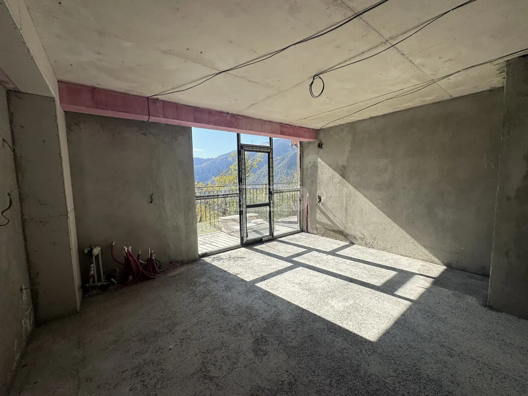 4 Room Private House For Sale view 13