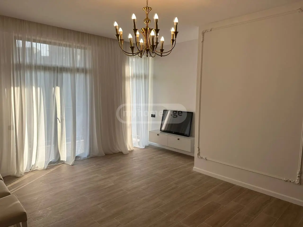 3 Room Apartment For Rent In Mtatsminda view 7