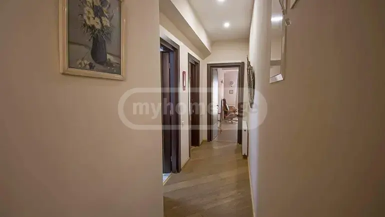 10+ Room Private House For Sale In Ortachala view 9