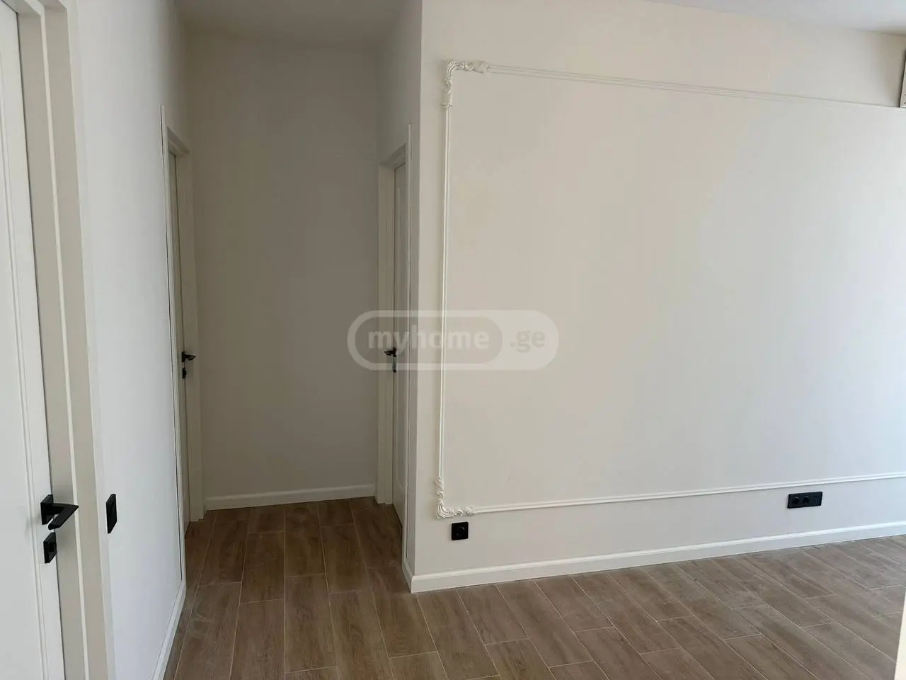 3 Room Apartment For Rent In Mtatsminda view 3