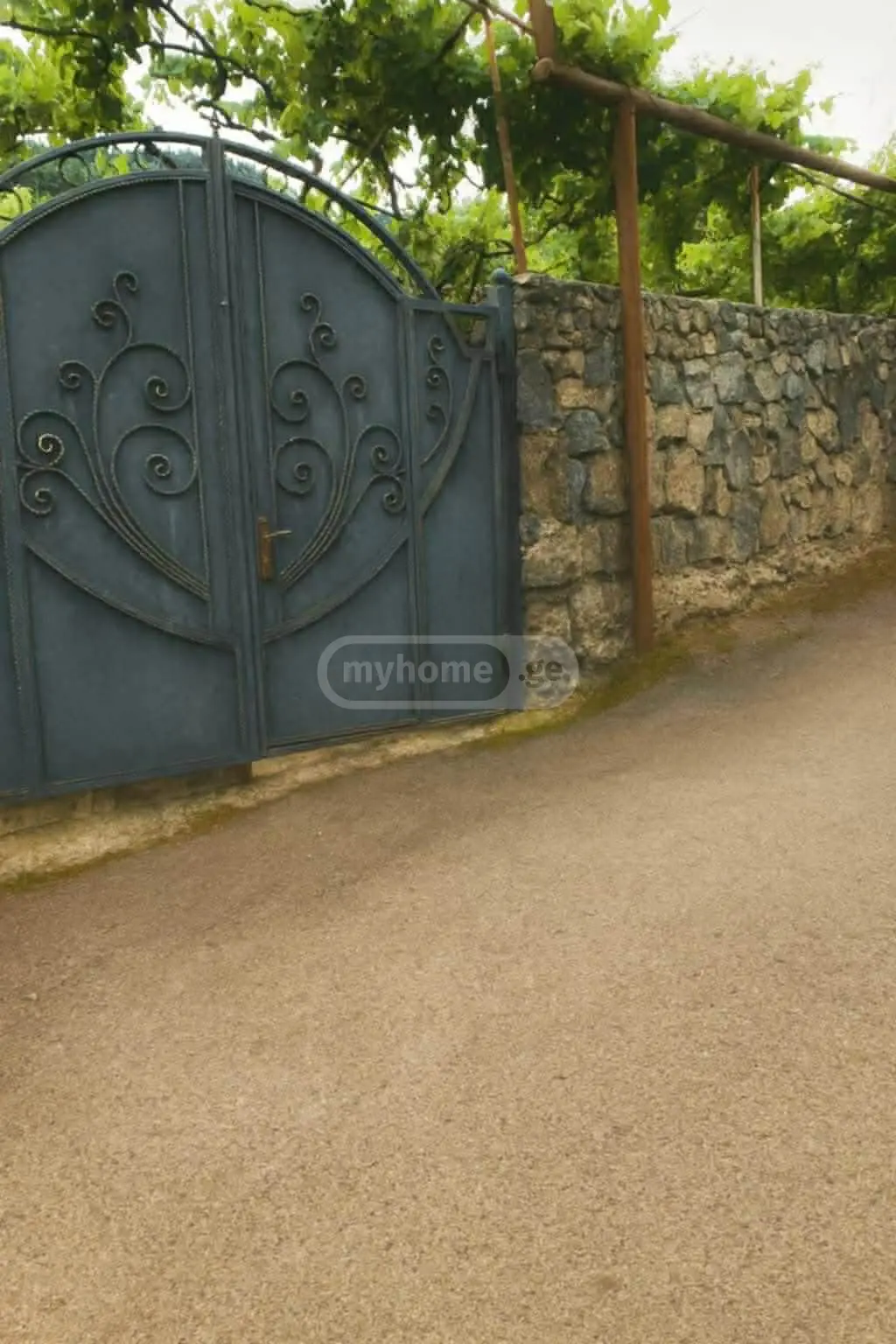4 Room Private House For Rent In Borjomi view 6