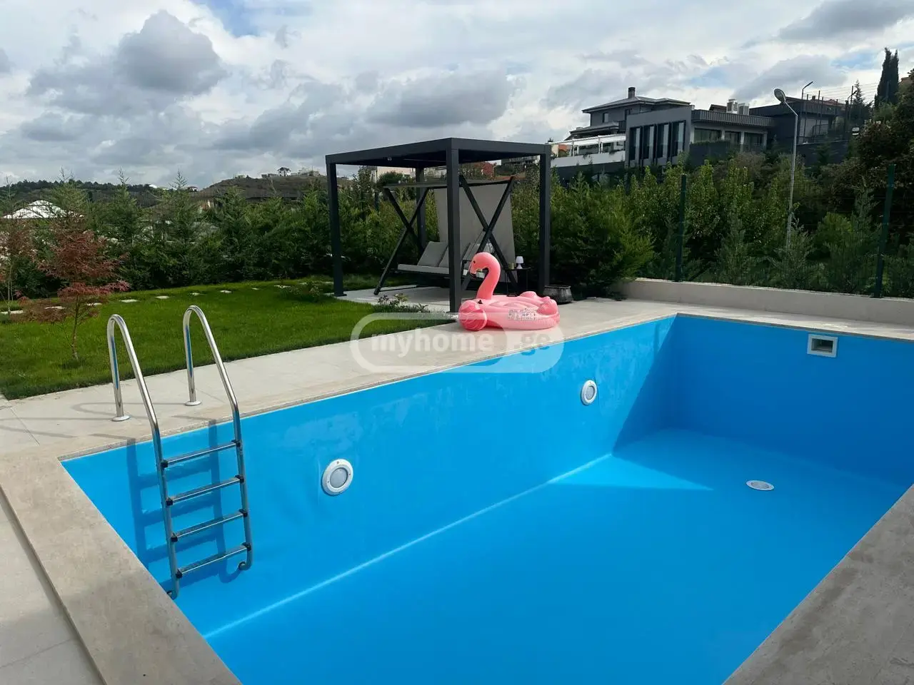7 Room Private House For Rent In Sololaki view 5