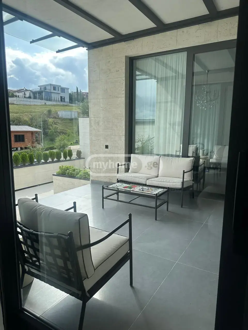 7 Room Private House For Rent In Sololaki view 10