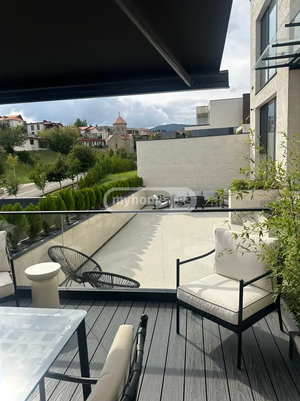 7 Room Private House For Rent In Sololaki view 4