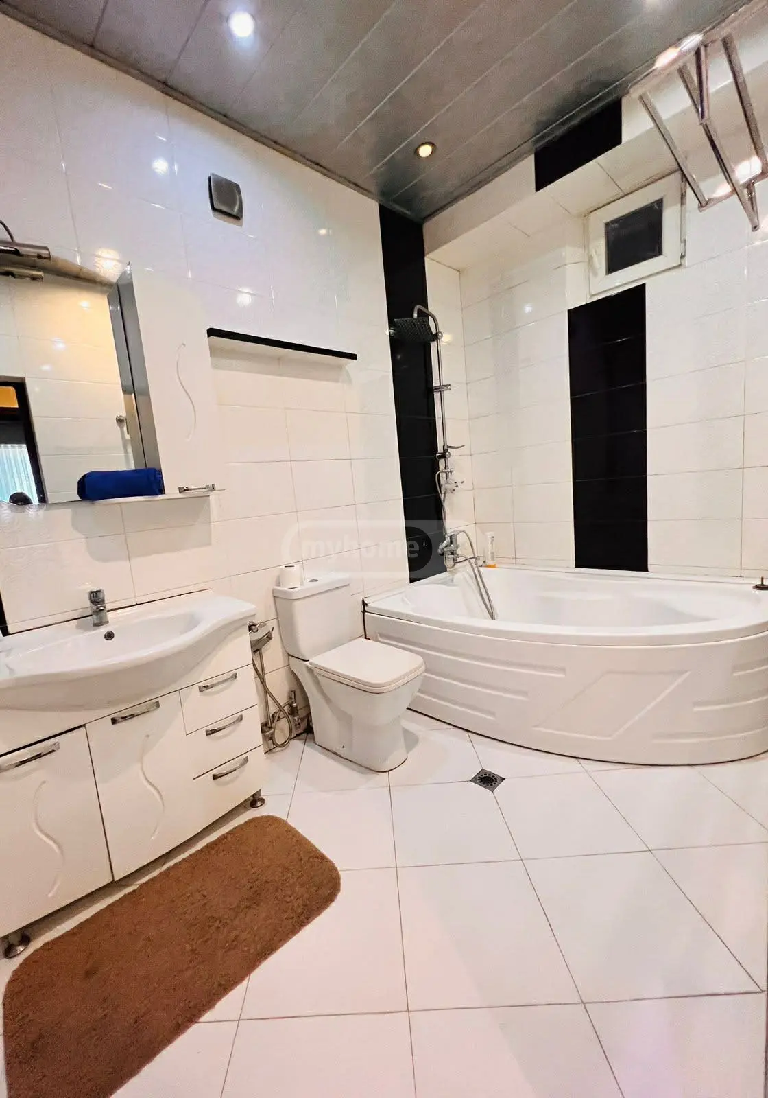3 Room Apartment Daily Rent In Vake view 3