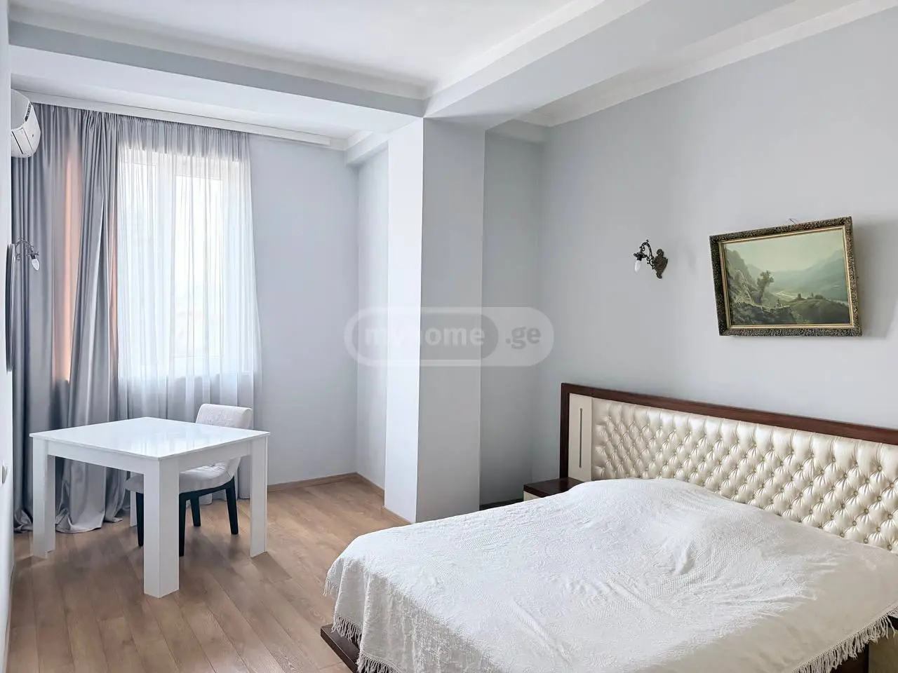 4 Room Apartment For Rent In Vera view 5