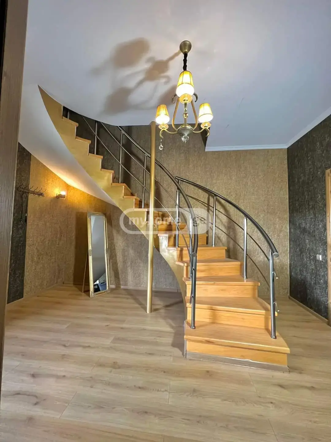5 Room Country House For Rent In Saburtalo view 4