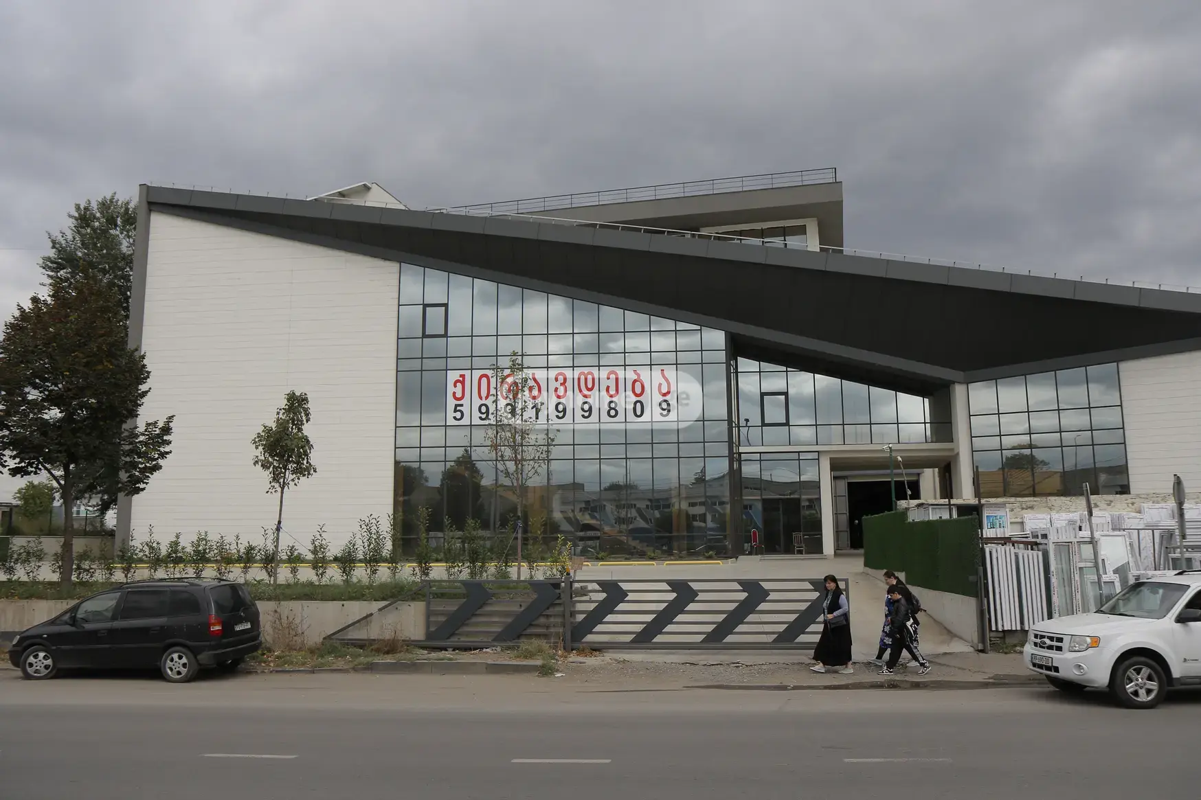 Full Building Commercial Area For Rent In Gldani view 2