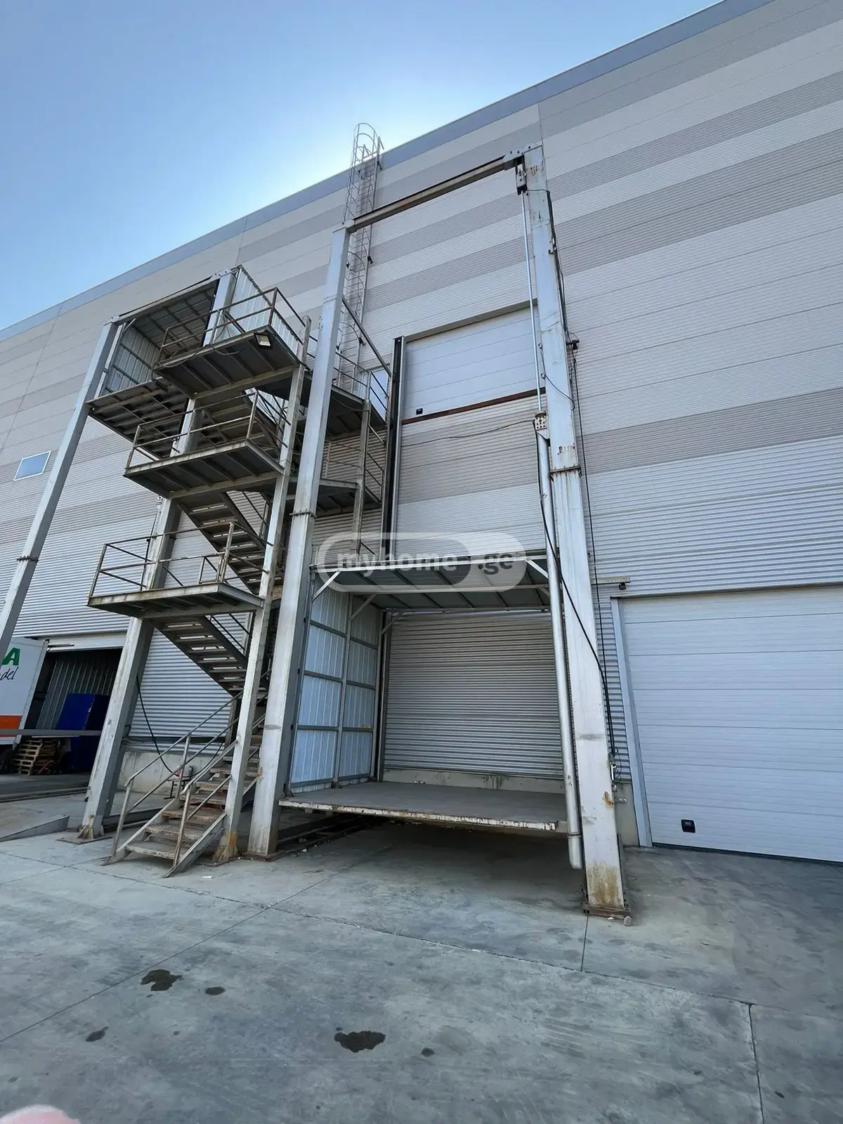 Warehousing Commercial Area For Rent In Lilo view 11