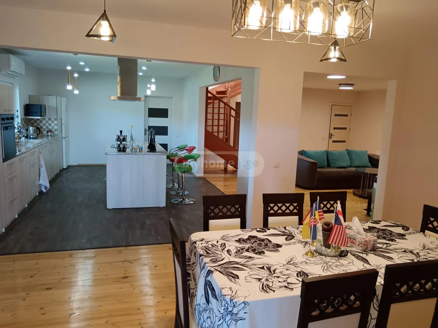 7 Room Private House For Sale view 10