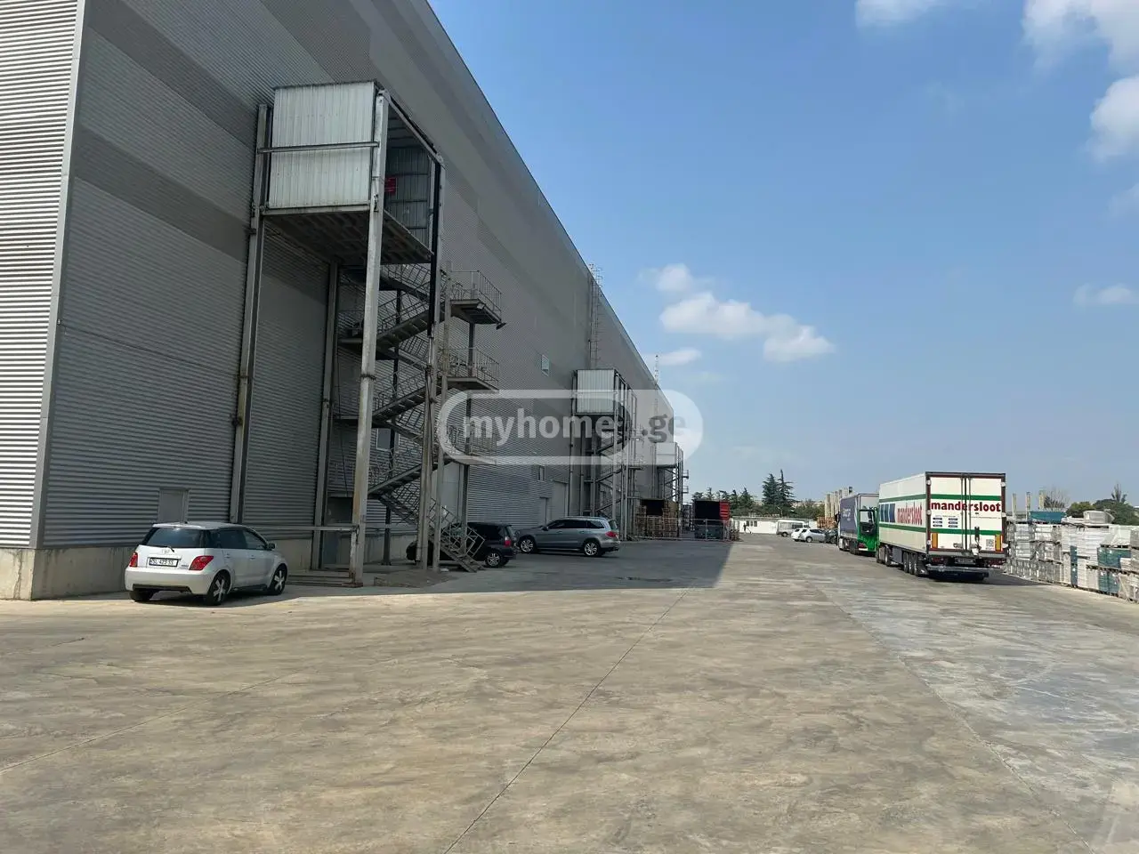 Warehousing Commercial Area For Rent In Lilo view 5