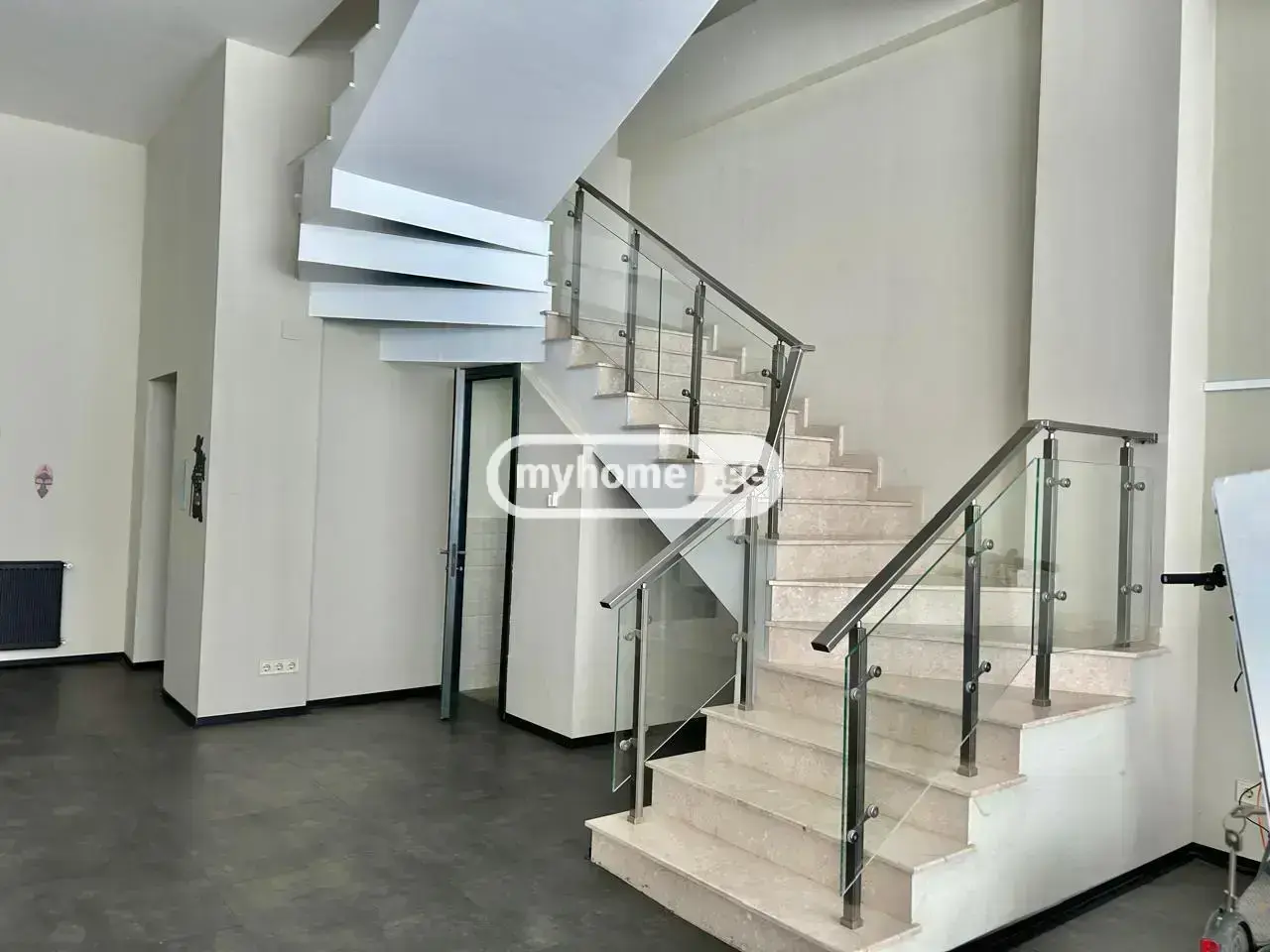 Full Building Commercial Area For Rent In Saburtalo view 14