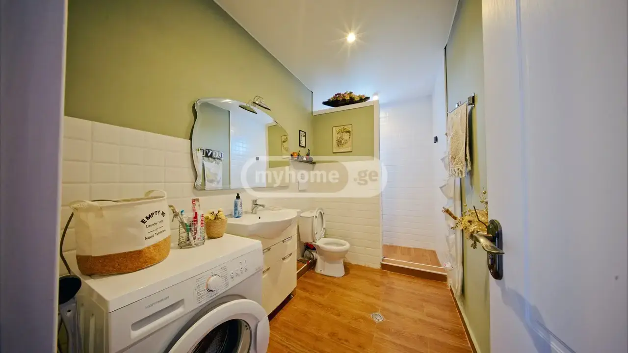 5 Room Private House For Sale view 10