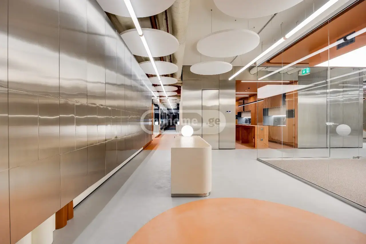 Office Commercial Area For Rent In Vake view 1