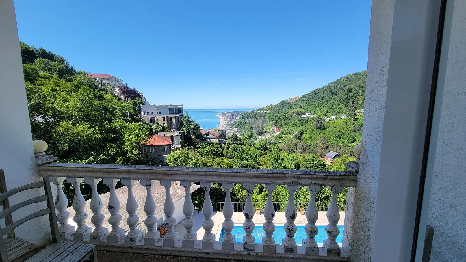 8 Room Hotel For Sale view 9