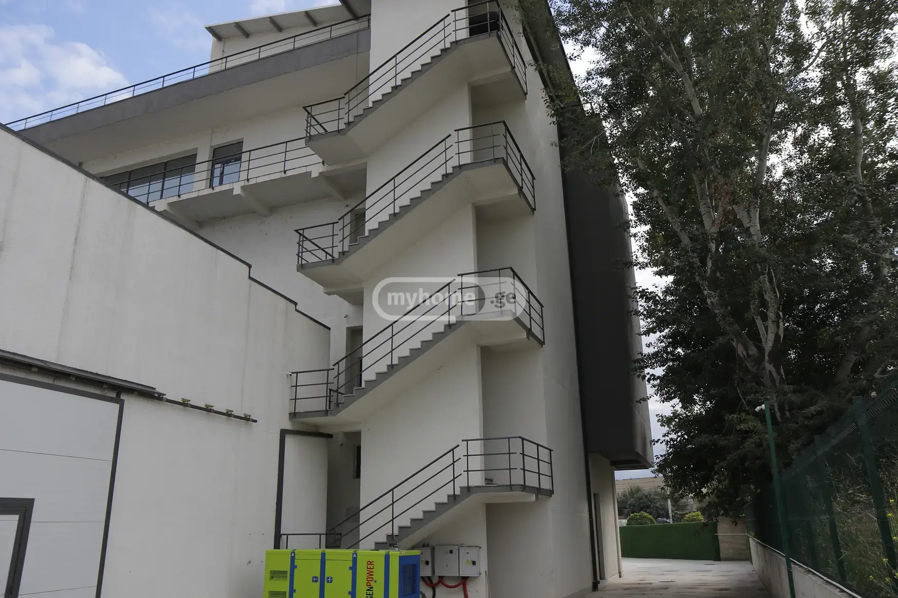 Full Building Commercial Area For Rent In Gldani view 6
