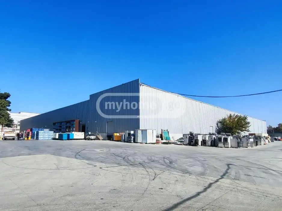 Warehousing Commercial Area For Rent In Lilo view 4