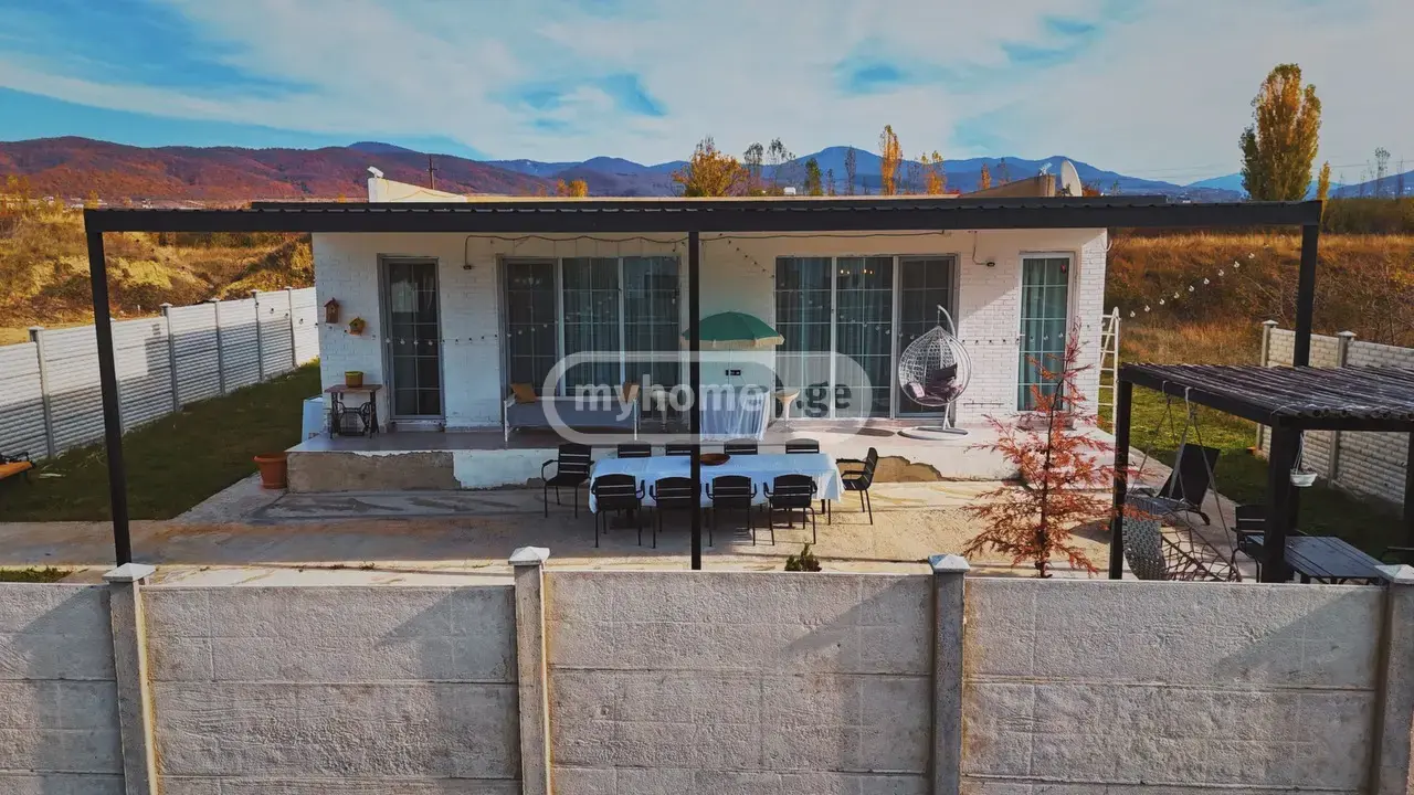 5 Room Private House For Sale view 11