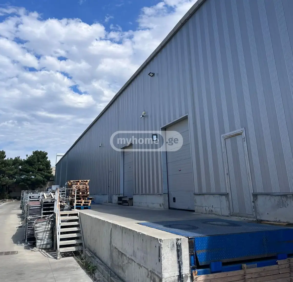 Warehousing Commercial Area For Rent In Lilo view 4