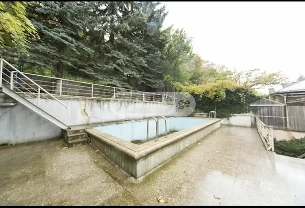 6 Room Country House For Rent In Tskneti view 3
