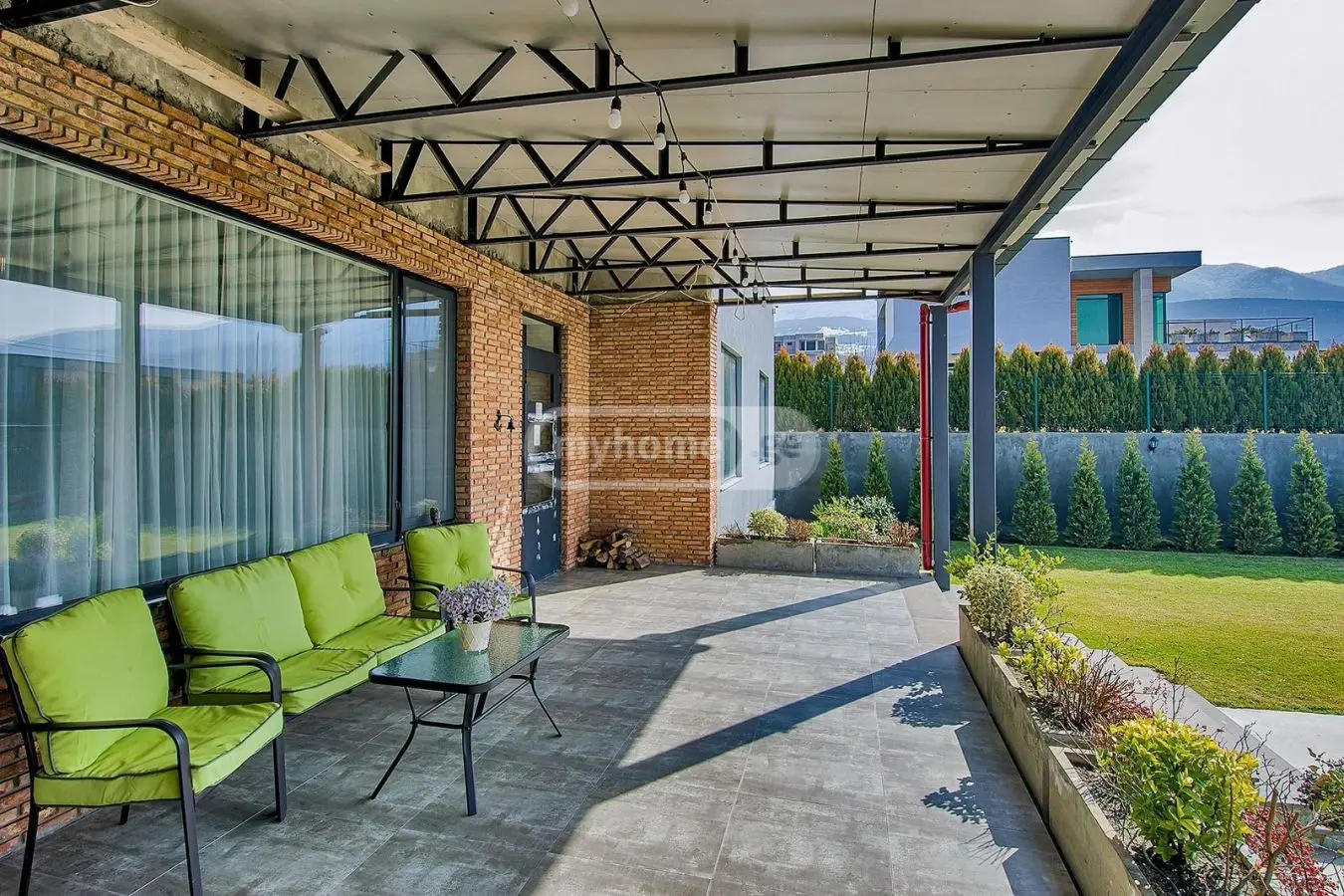 7 Room Country House For Rent In Saguramo, In Mtskheta Municipality view 4
