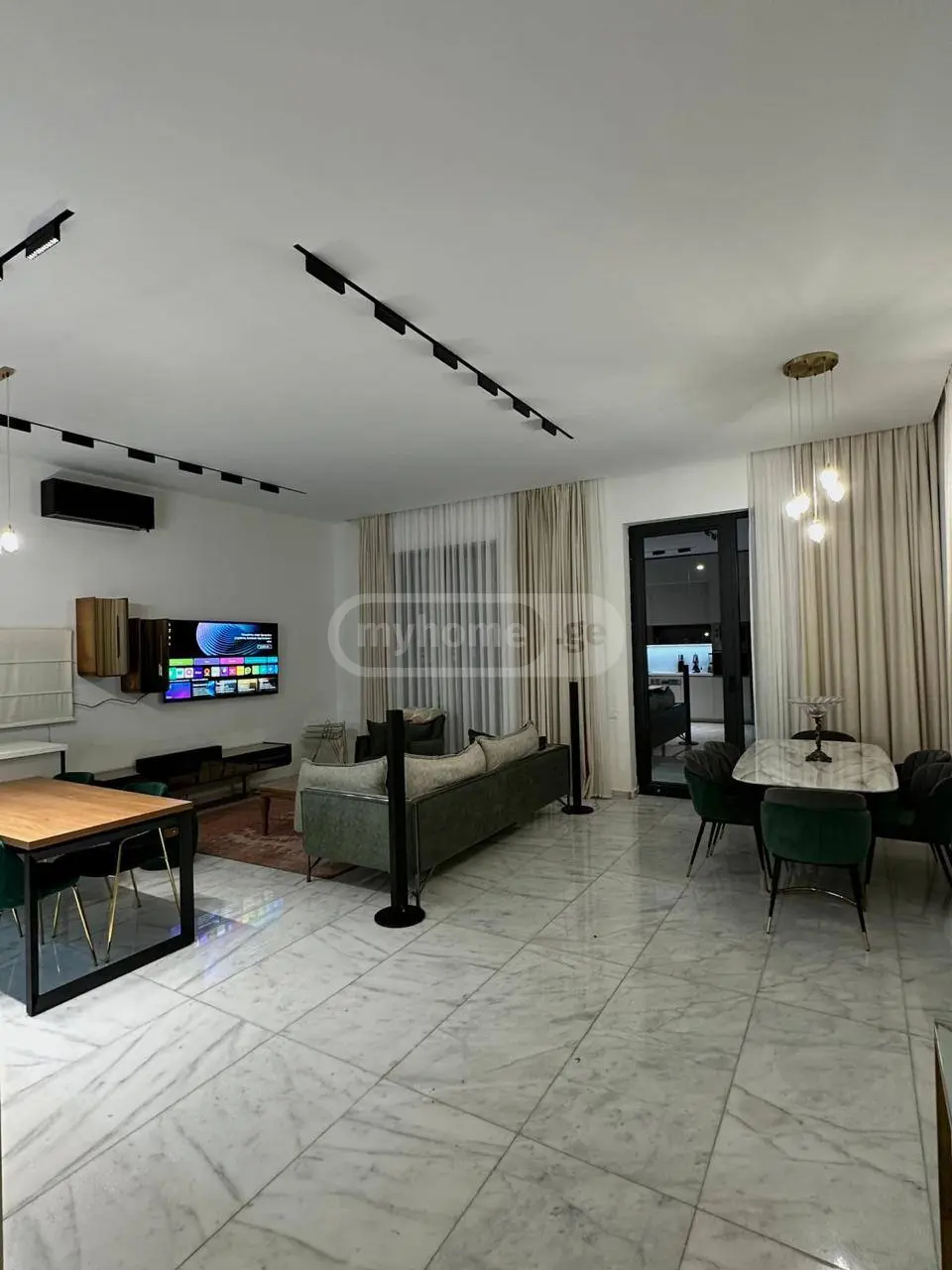 6 Room Private House For Rent In Krtsanisi view 4