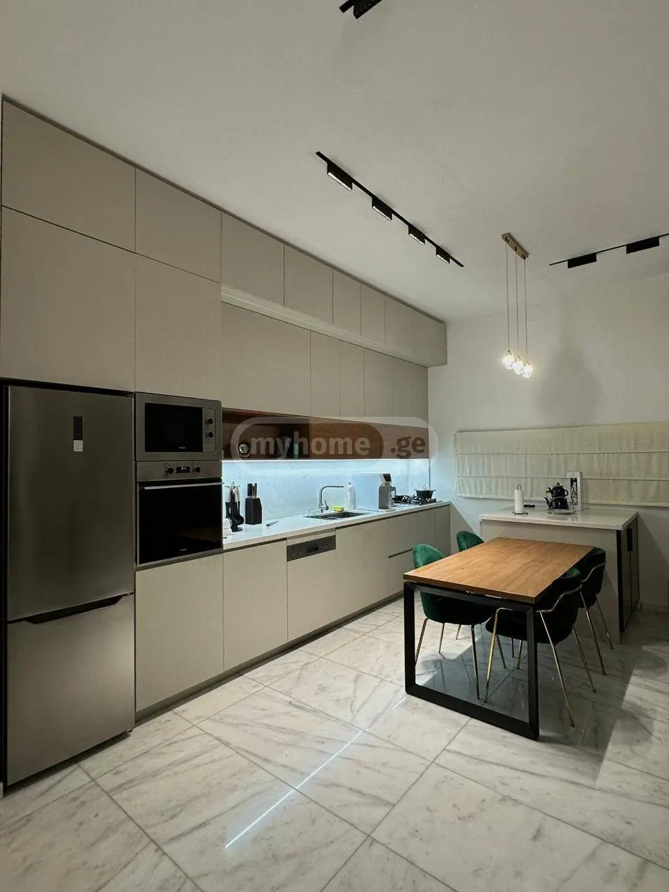 6 Room Private House For Rent In Krtsanisi view 2