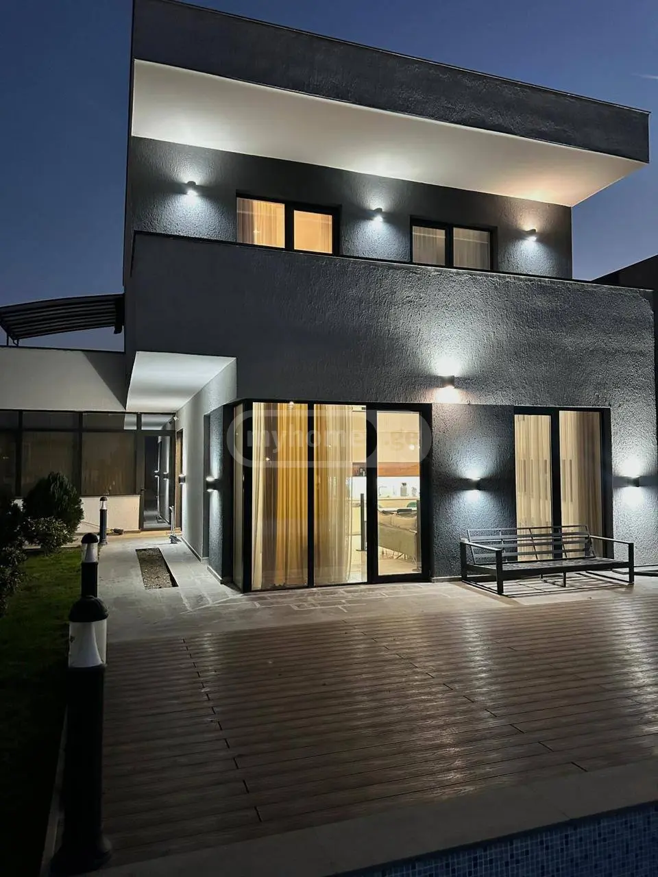 6 Room Private House For Rent In Krtsanisi view 1
