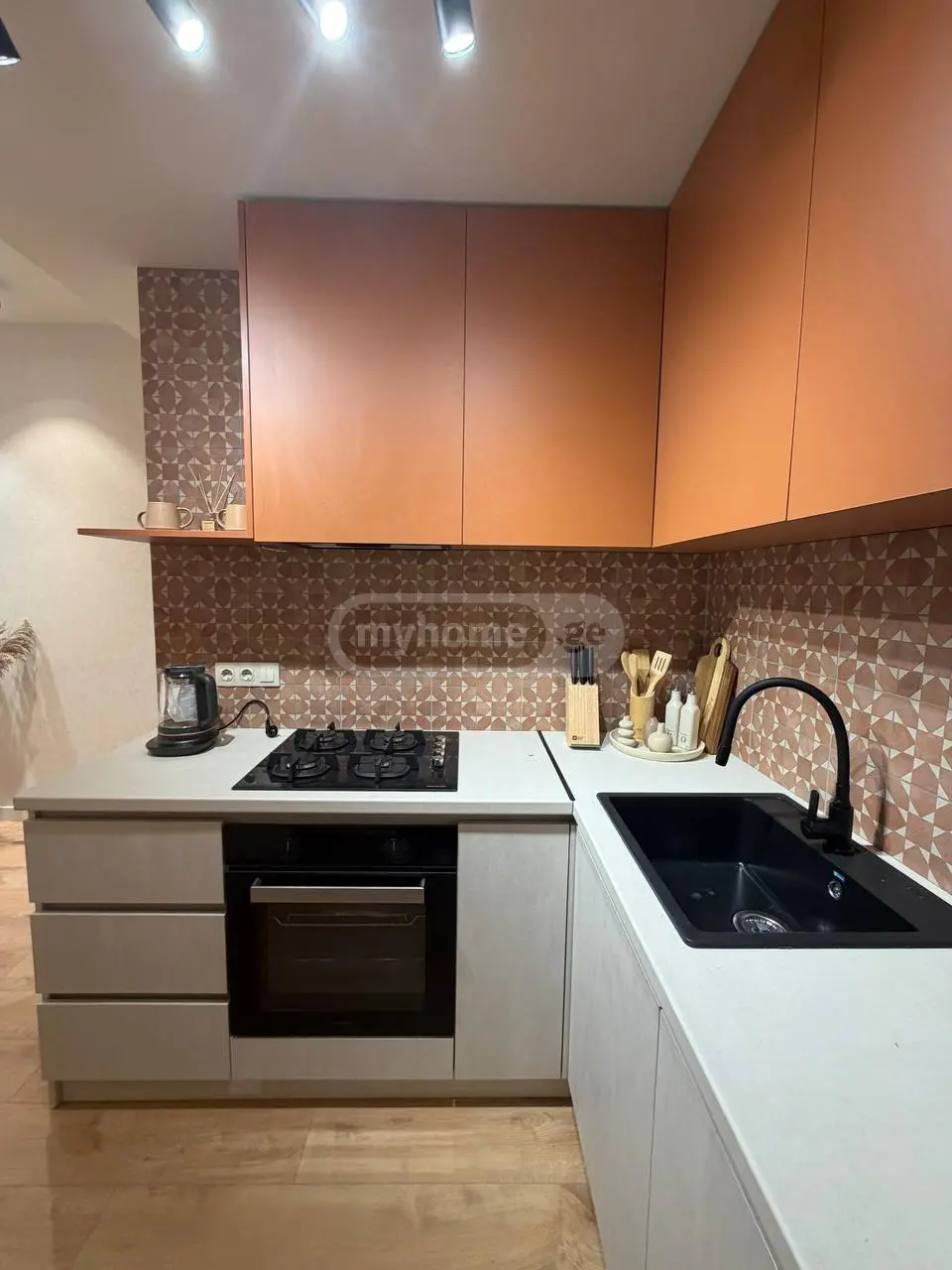 2 Room Apartment For Rent In Ortachala view 5