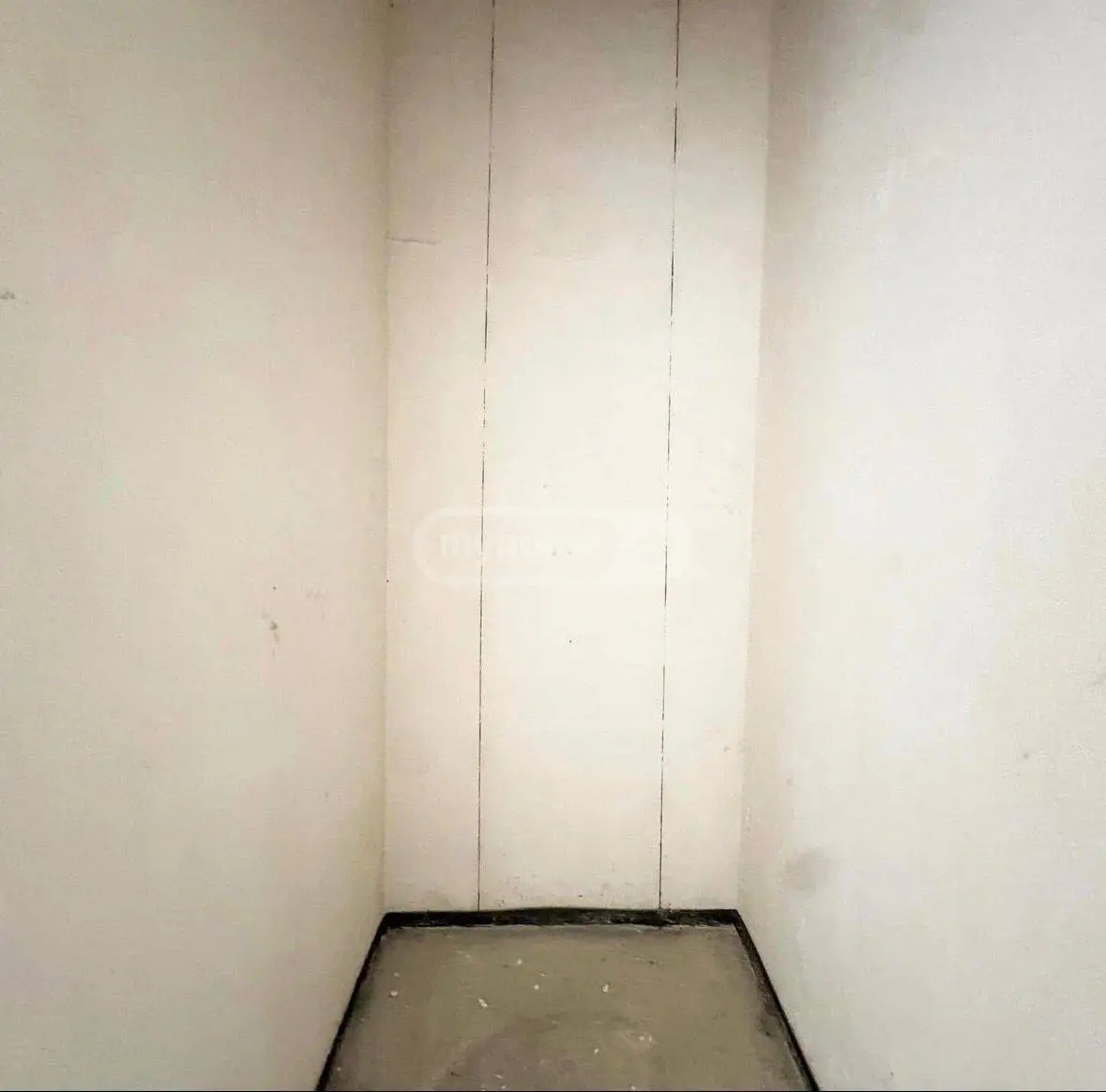 2 Room Apartment For Sale view 2