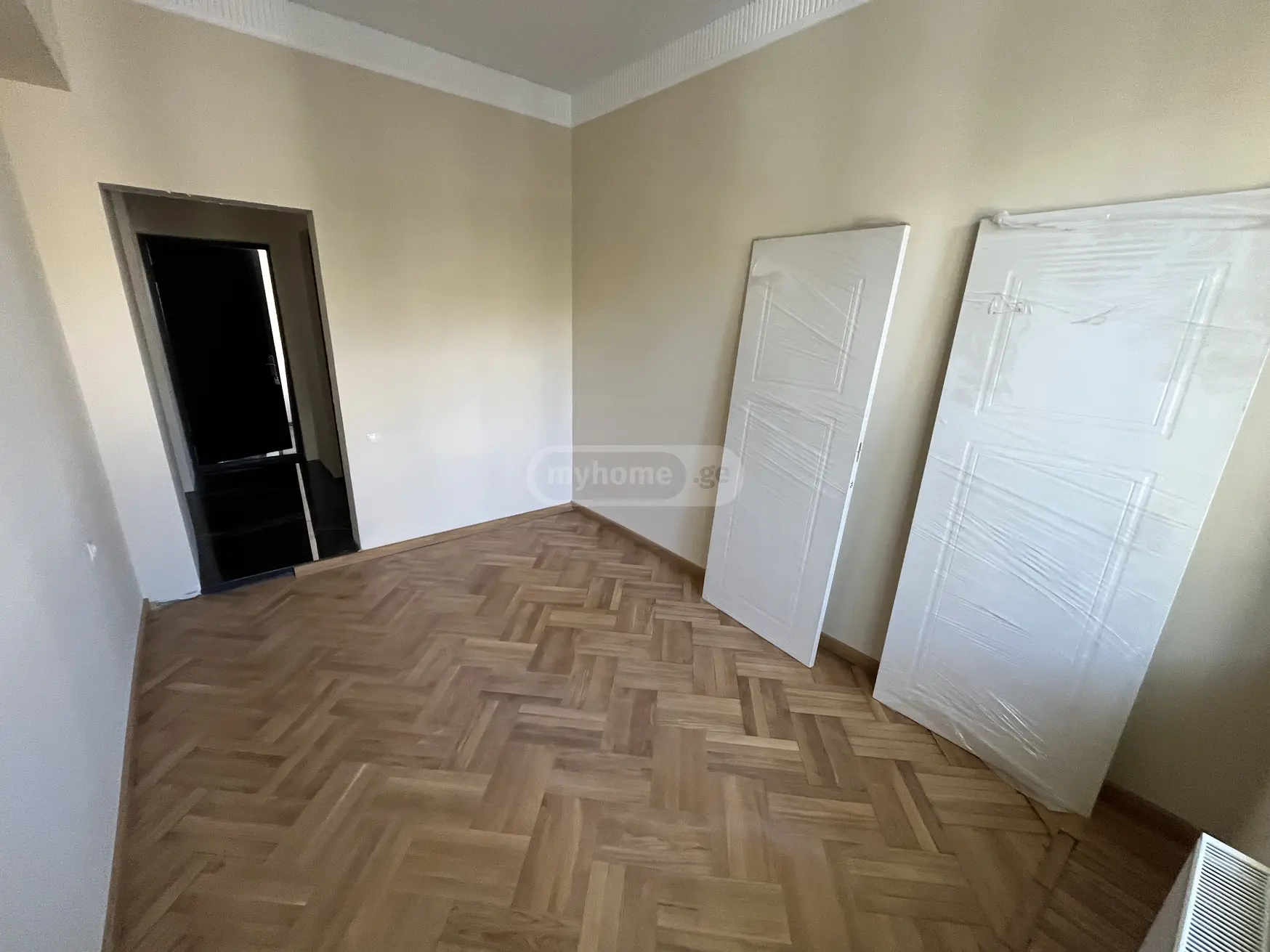 Universal Commercial Area For Rent Mepetubani, In Qutaisi view 4
