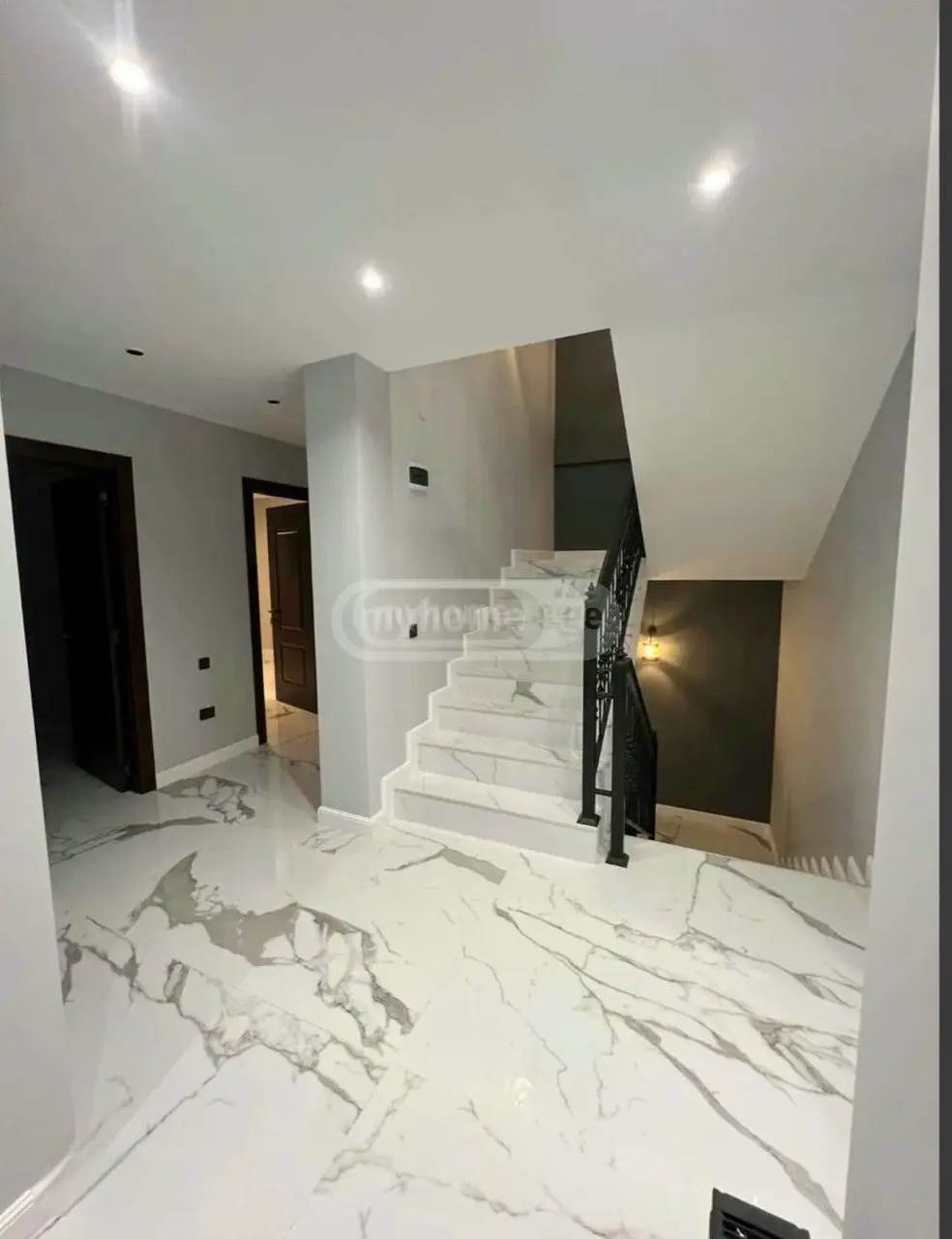 10+ Room Country House For Sale view 5