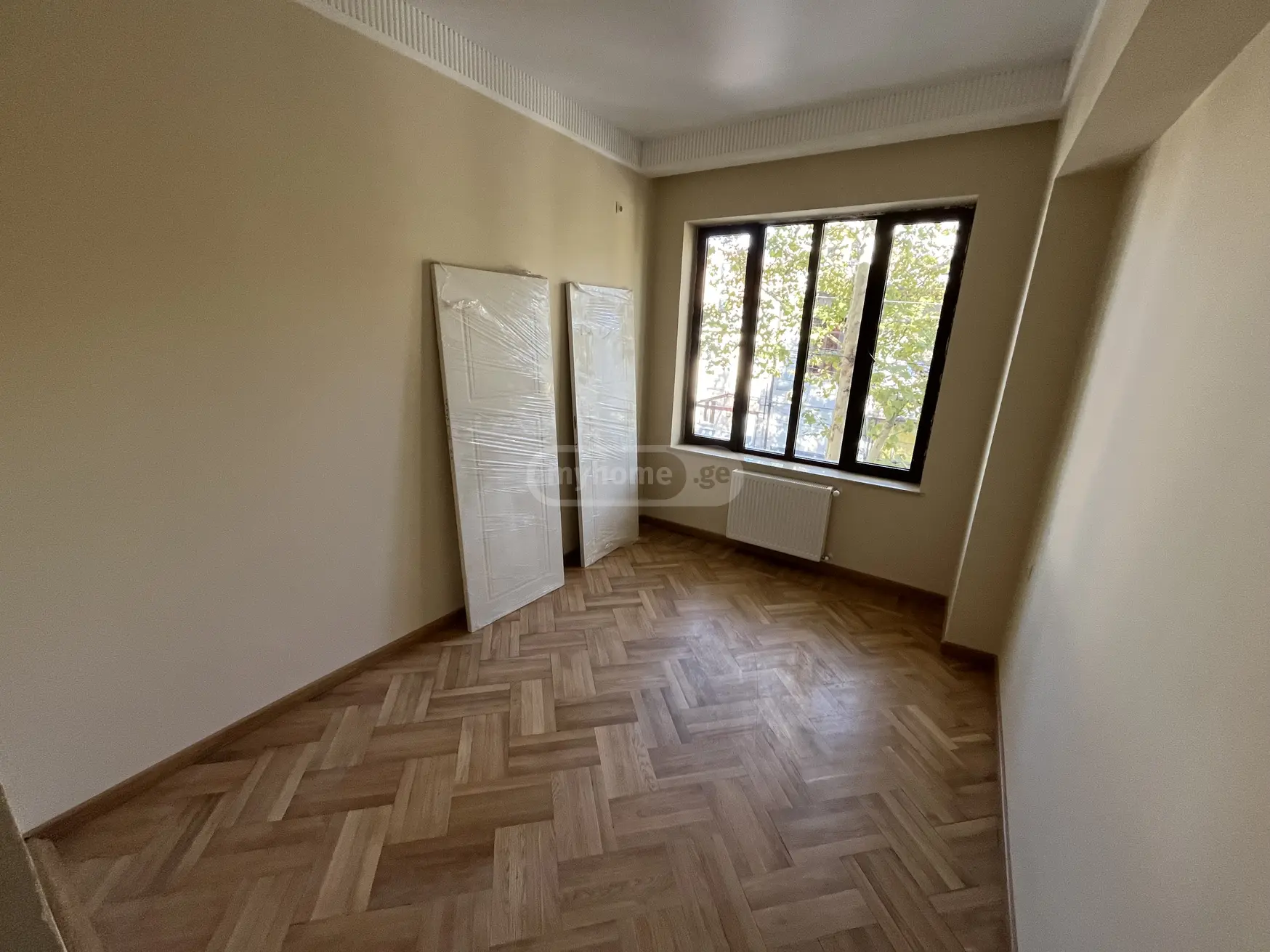 Universal Commercial Area For Rent Mepetubani, In Qutaisi view 3