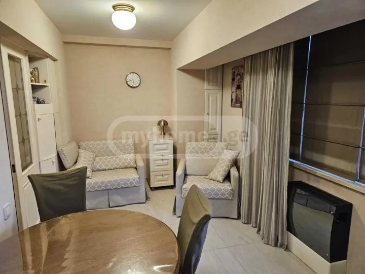 2 Room Apartment For Sale view 2