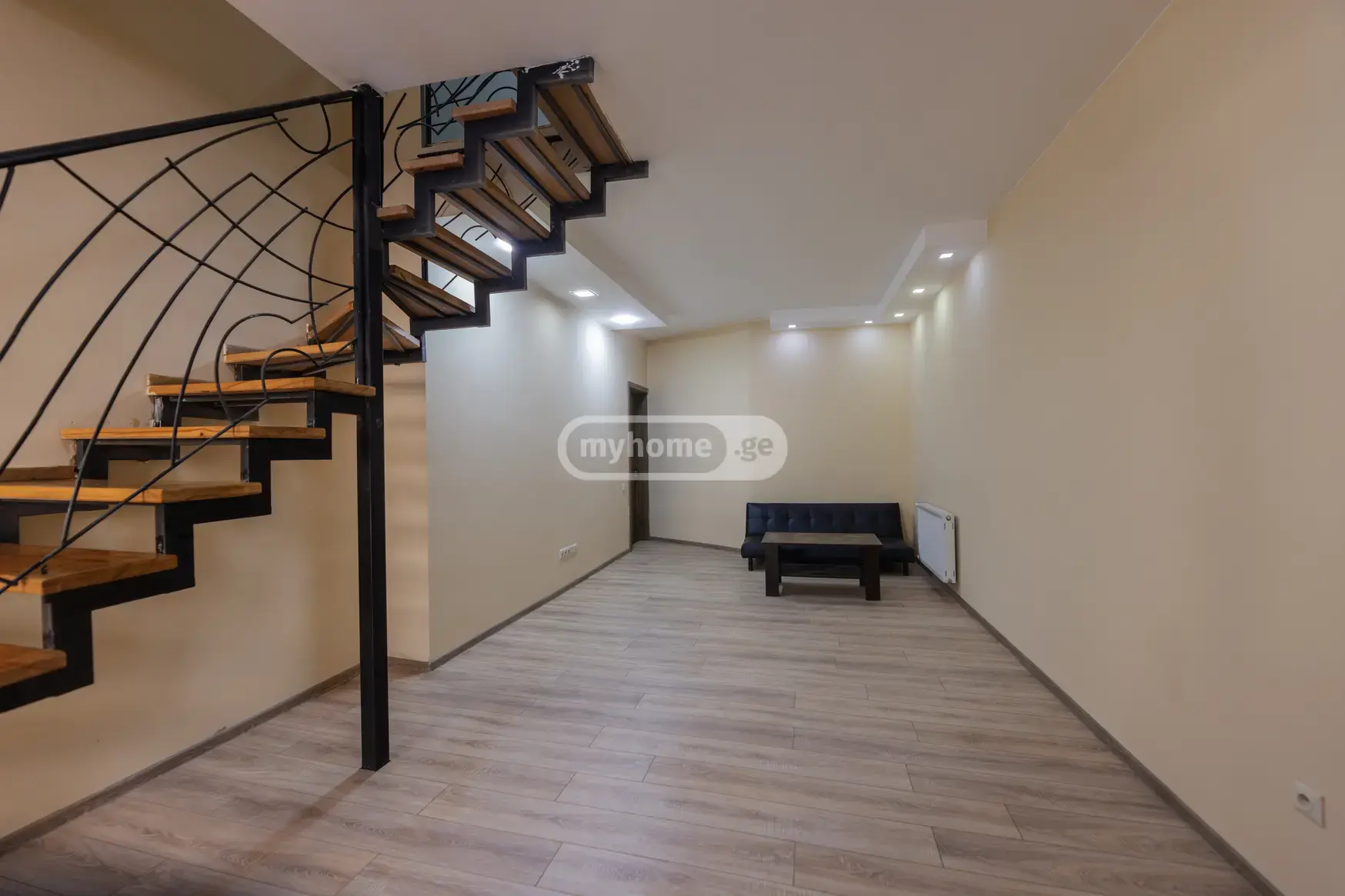 5 Room Private House For Rent In Didube view 3