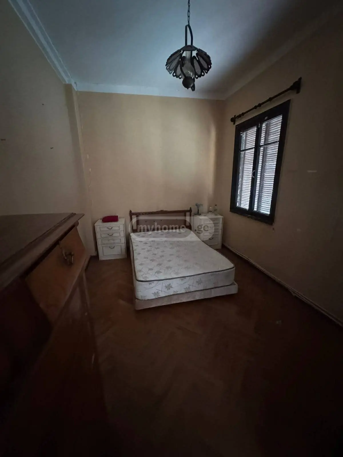 6 Room Apartment For Sale view 2