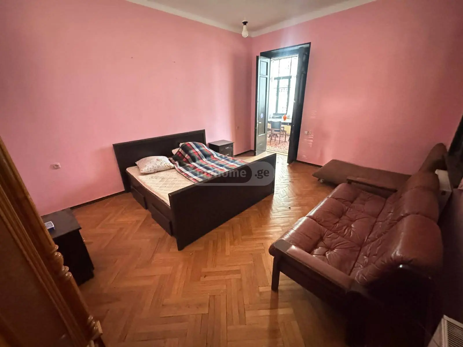 6 Room Apartment For Sale view 3