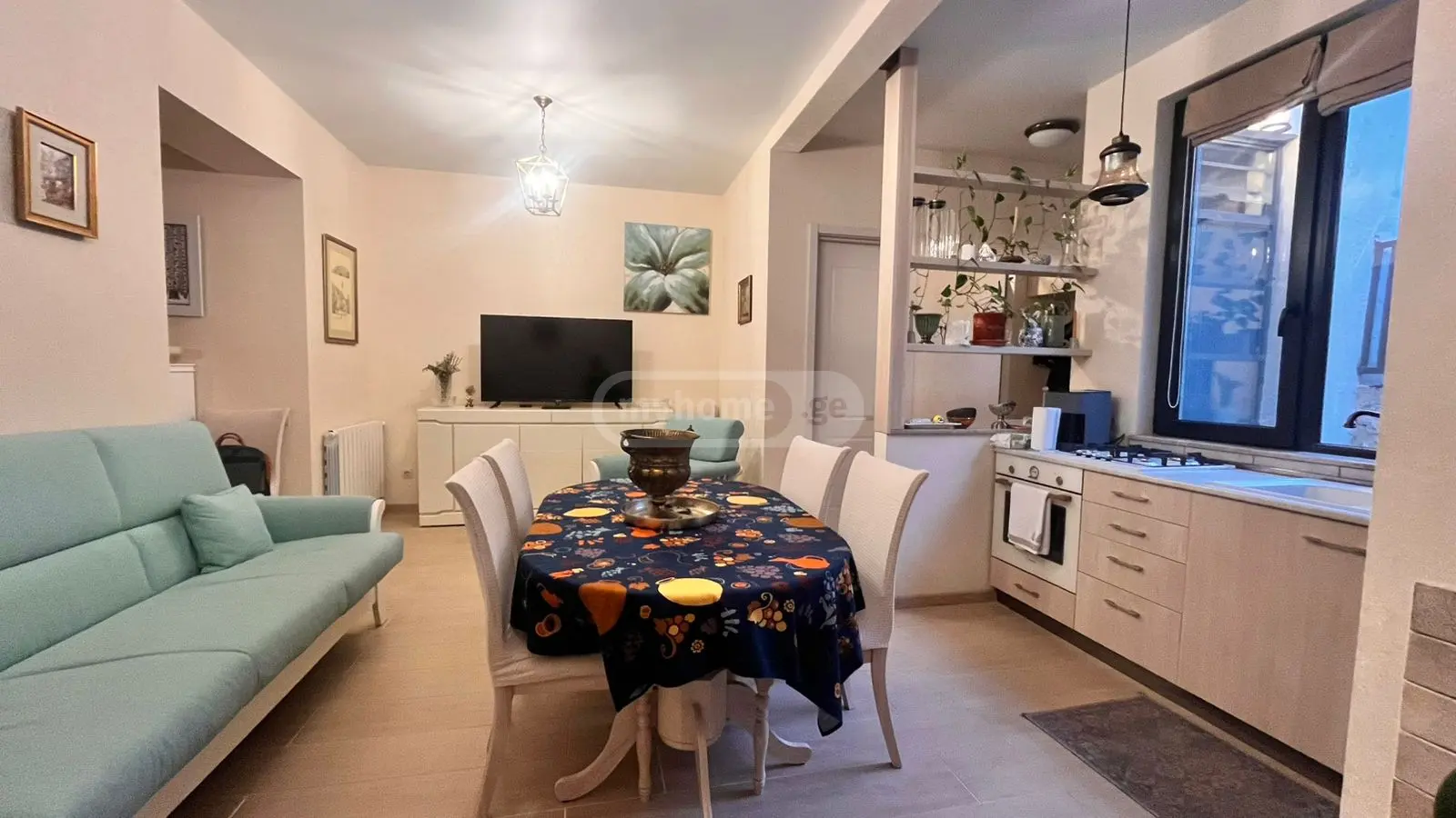 3 Room Private House For Rent In Vake view 3