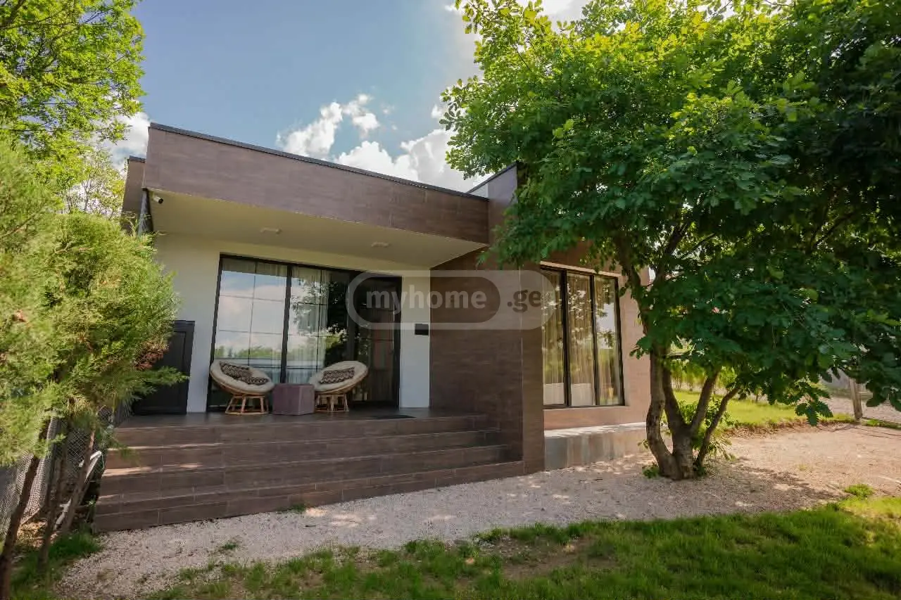 3 Room Private House Daily Rent In Telavi view 10