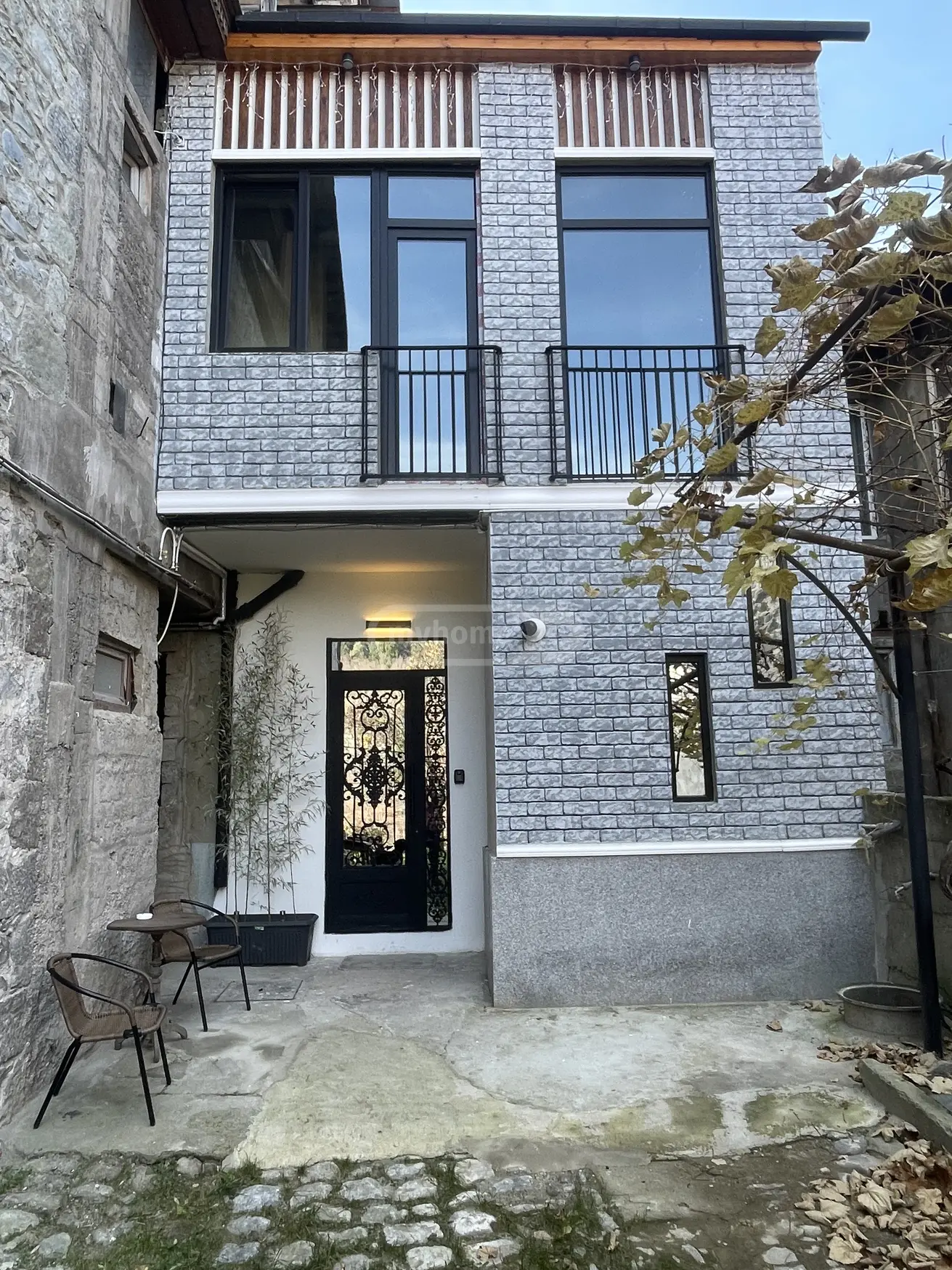 1 Room Apartment Daily Rent In Borjomi view 10