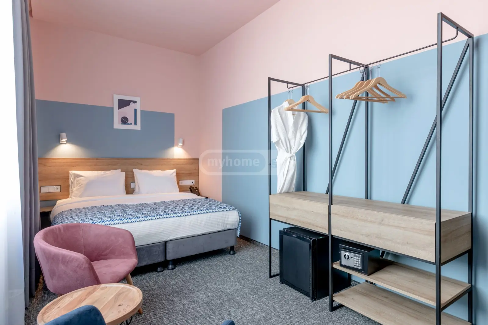 10+ Room Hotel For Sale In Vera view 10