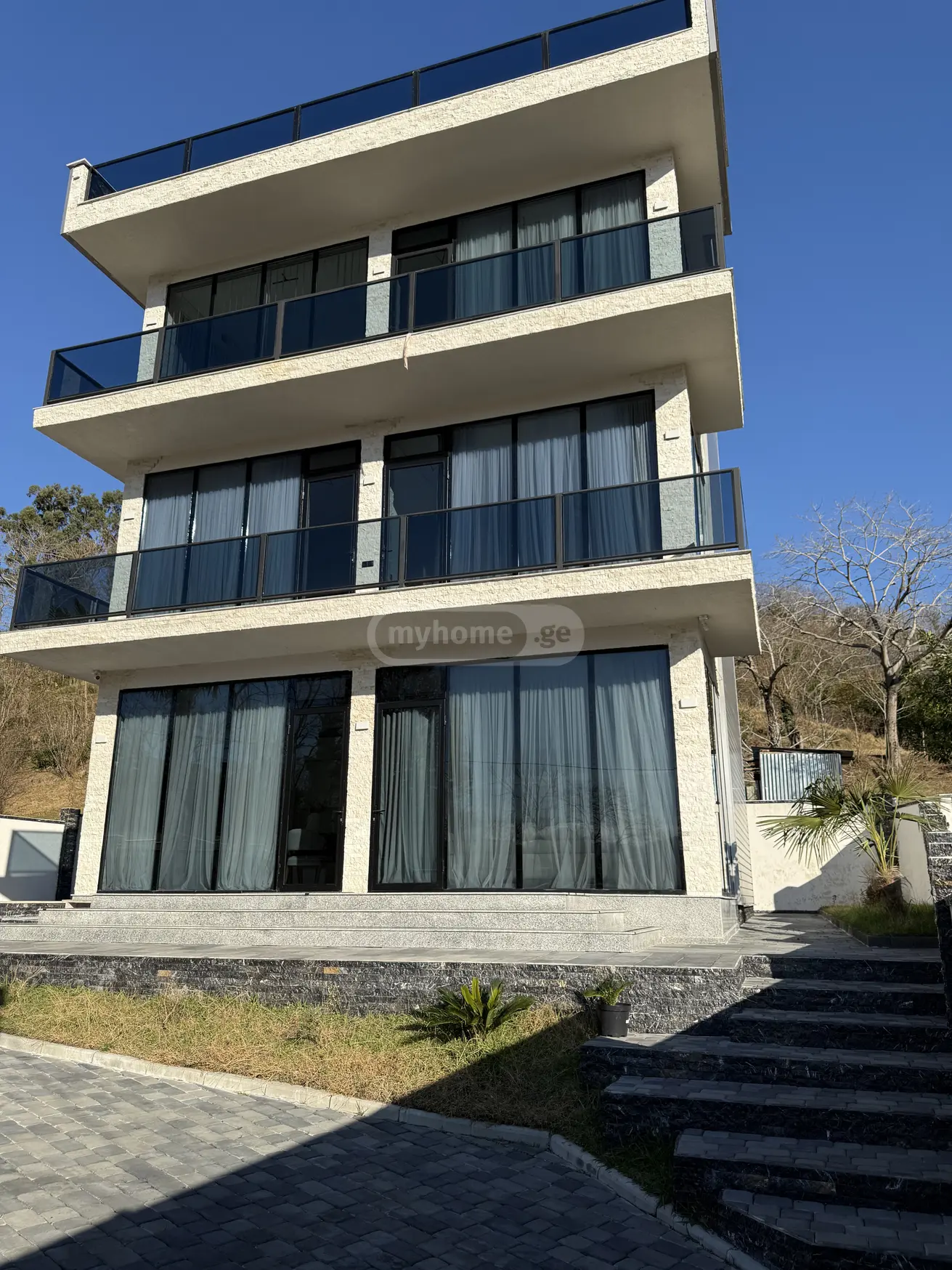 3 Room Private House For Rent In Batumi view 2